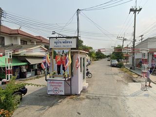 Baan Phonthisan 8