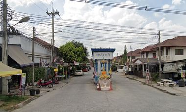 Baan Phonthisan 8