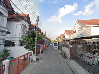 Moo Baan Prasert Suk