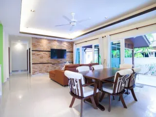 ภูเก็ตโกลเด้นวิลล์ 5