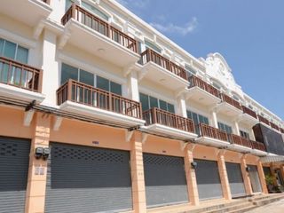 Phuket City Home