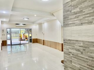 Sanphawut Townhouse