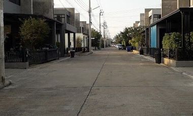 เดอะซีซั่น เพชรเกษม 69