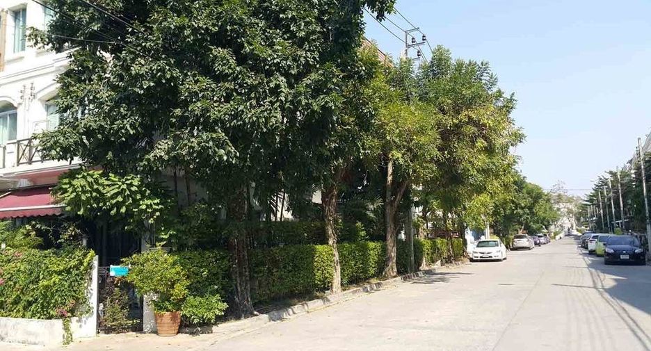 Baan Klang Muang The Paris Rama 9 - Ramkamhaeng