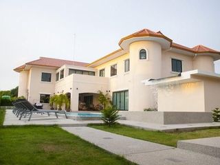 Green View Villa Phoenix Golf Club Pattaya