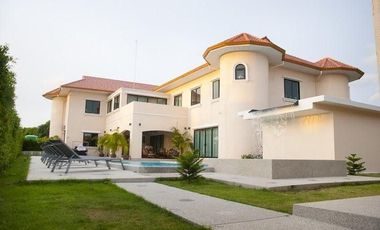 Green View Villa Phoenix Golf Club Pattaya