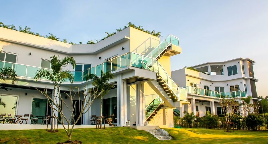 Greenview Villa Phoenix Golf Club Pattaya