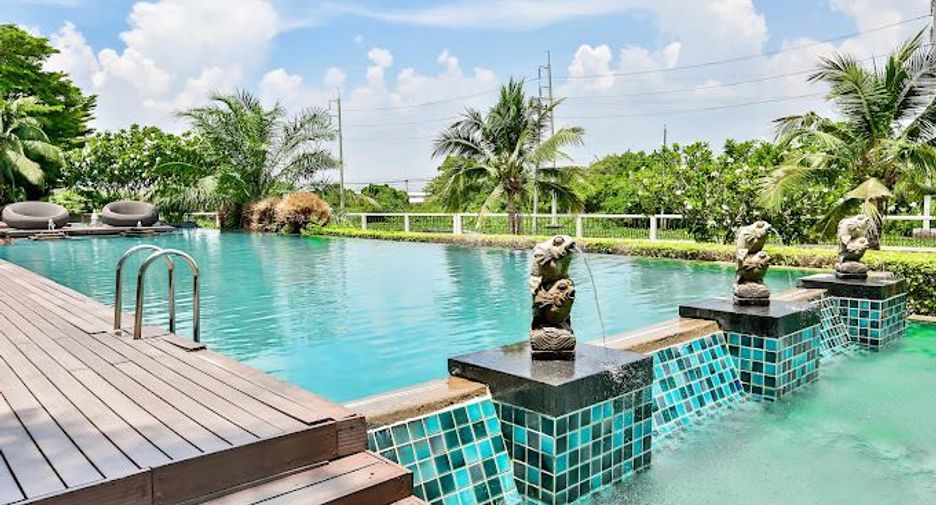 Atoll Bali Beach (Motorway - Lat Krabang)