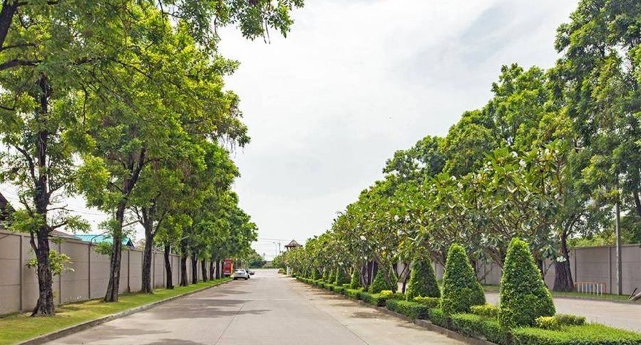 Atoll Bali Beach (Motorway - Lat Krabang)