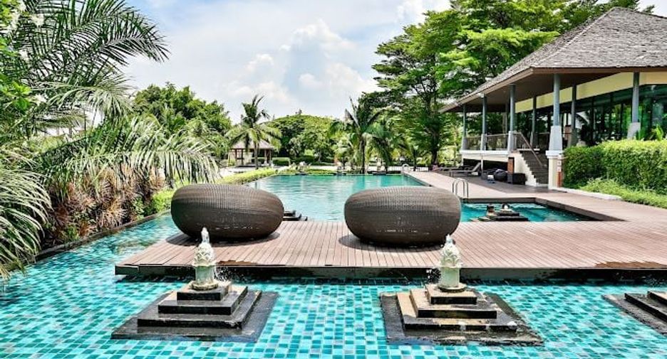 Atoll Bali Beach (Motorway - Lat Krabang)