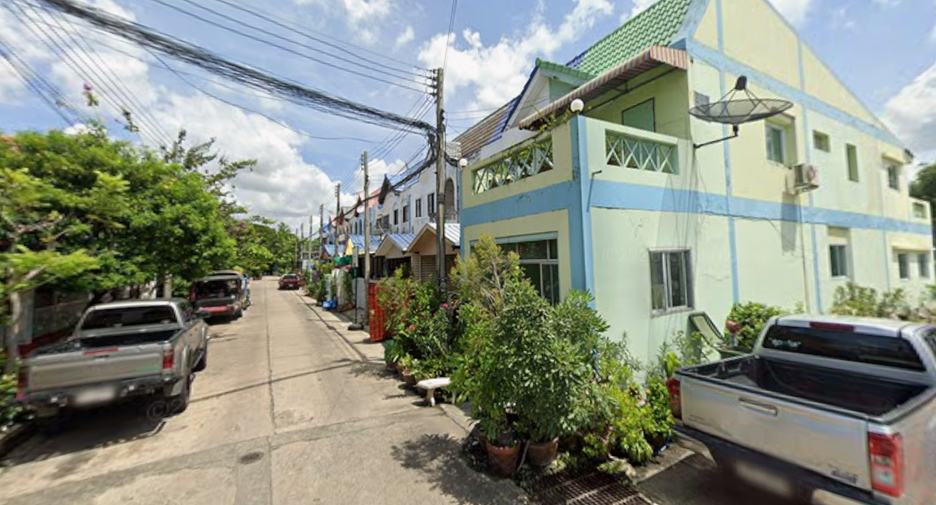 บ้านริมน้ำ หลักหก