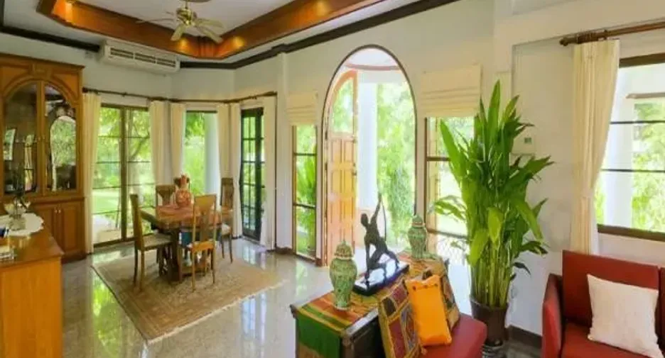 บ้านปรางทอง