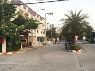 The Metro Sathorn