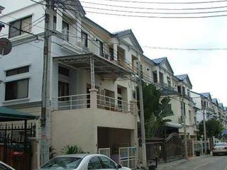 Baan Klang Muang Ratchada - Mengjai 2