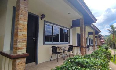 Airport Villa