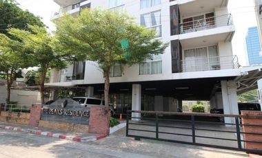 The Peak Sukhumvit 15