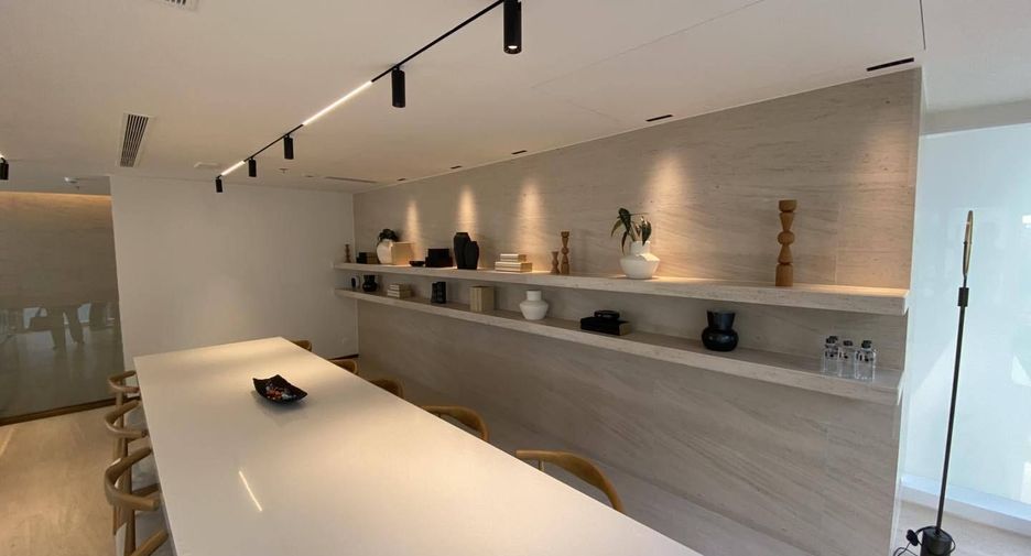 The Strand Thonglor