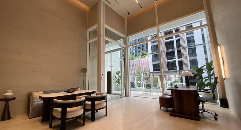 The Strand Thonglor