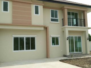 Baan Nunnarin Park Home