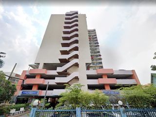 Family Ratchada Condo