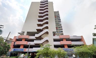 Family Ratchada Condo