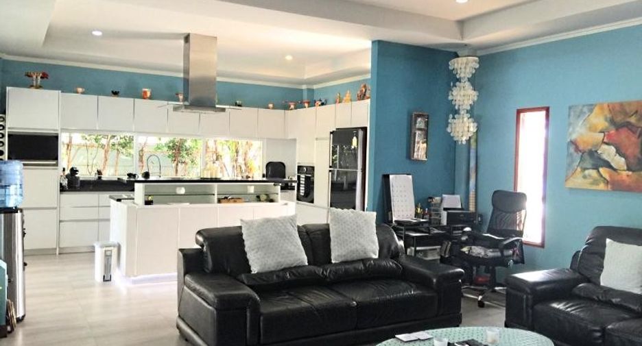 Avenue 88 Executive Villas
