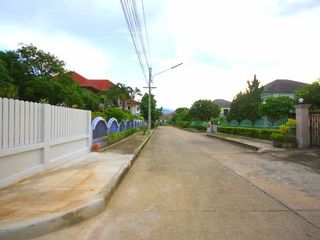 ซันไชด์วิลเลจ