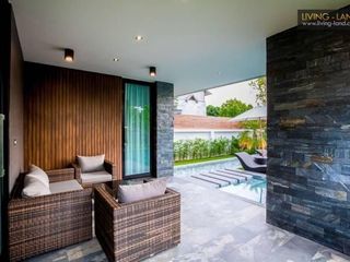 Living Villa