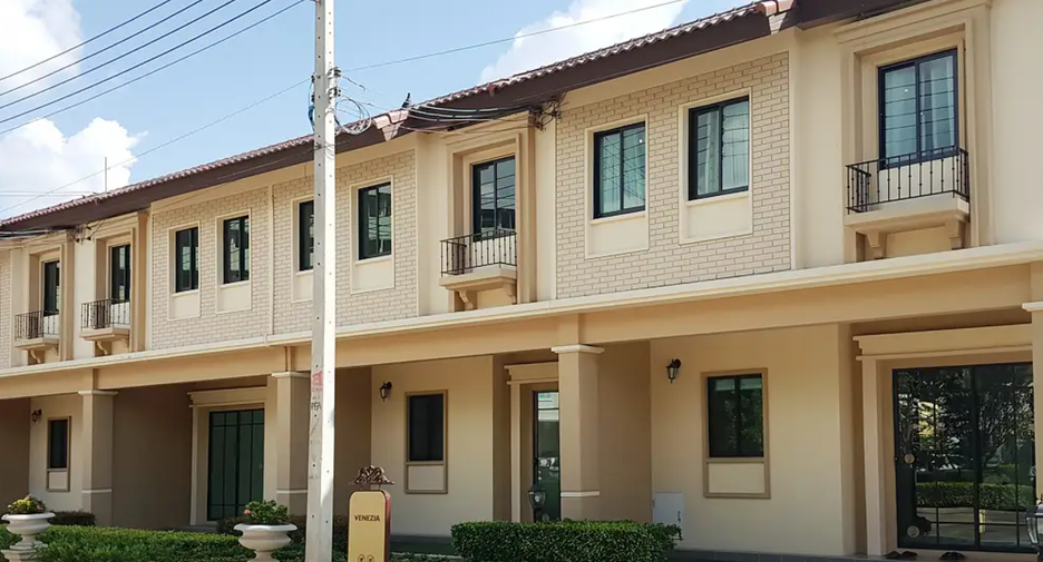 Pruksa Ville Tiwanon-Rangsit