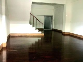Yalada Villa 1