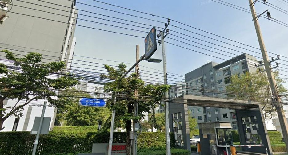 Present Condo Ekachai 32