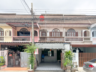 ฐิติพร 1