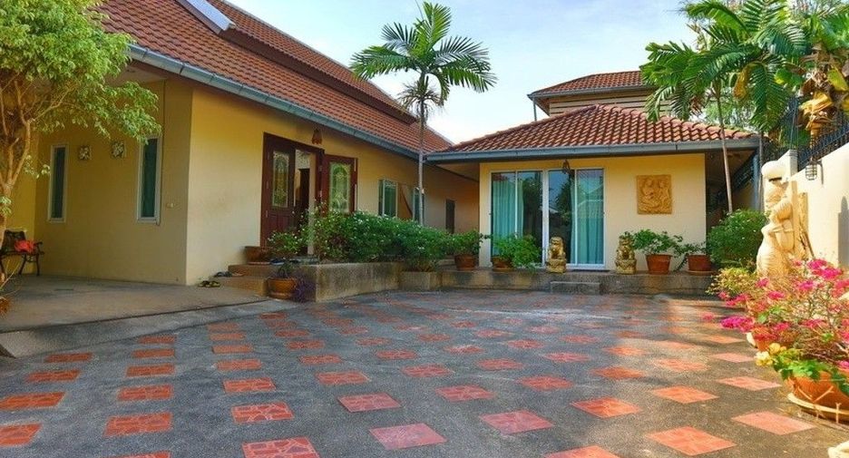 The Raintree Village