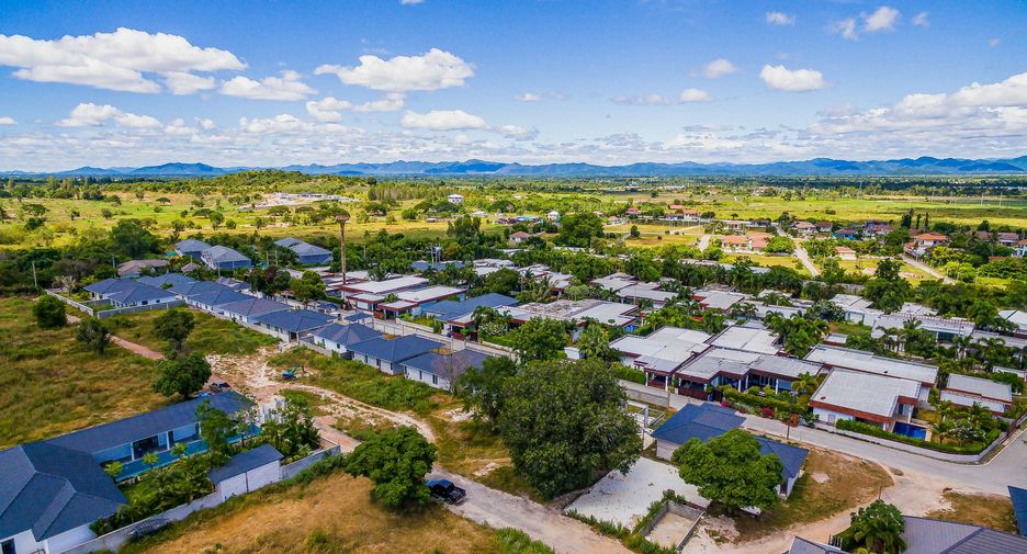 Lotus Villas and Resort Hua Hin