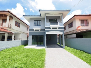 Baan Porthisan 8