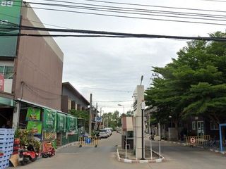 Sinnakhon Ville Prachauthit-Khu Sang