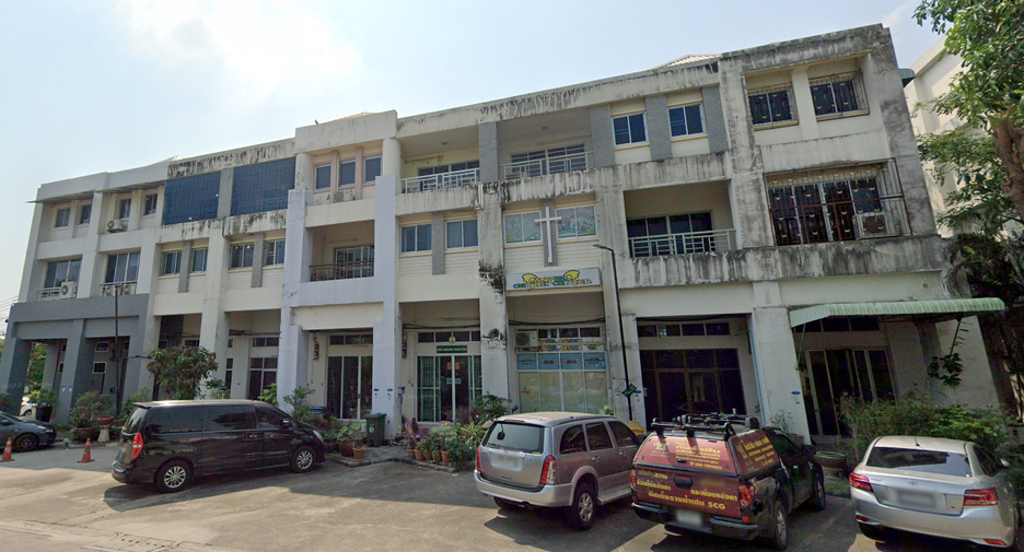 Happyland Grand Ville Ladprao 101
