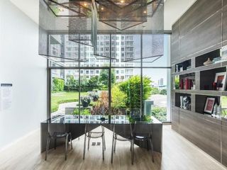The Key Sathorn-Charoenraj