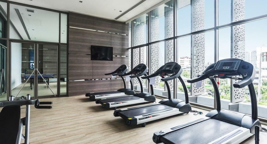 The Key Sathorn-Charoenraj