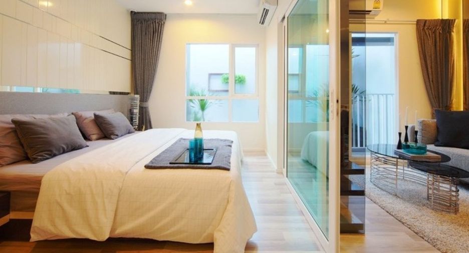 The Key Sathorn - Charoenraj