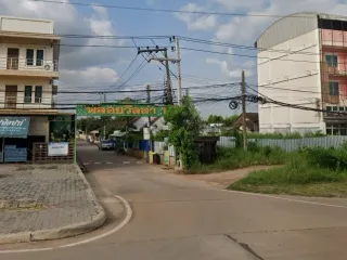 Ploy Villa 1