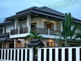 Baan Baramee