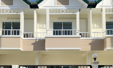 Baan Tip Townhouse