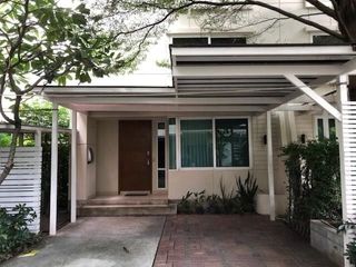 Baan Apiram Compound