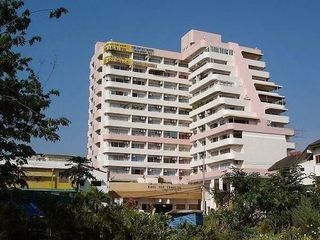 Golden Pattaya Condominium