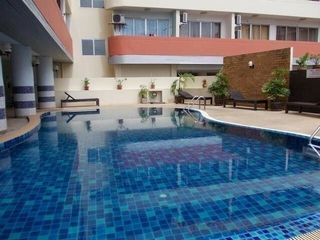 Golden Pattaya Condominium