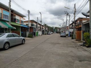The Next Townhome Si Racha