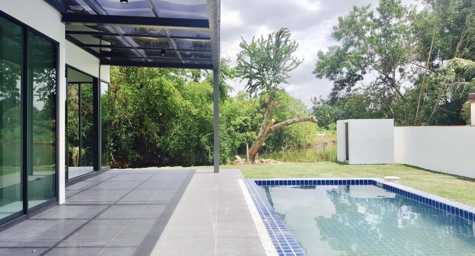 3 Villas by Phu Montra