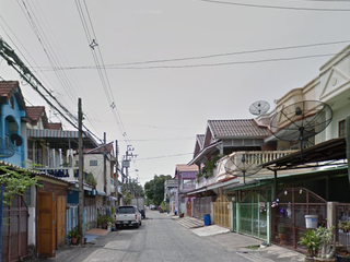 Siri Nakhon Village