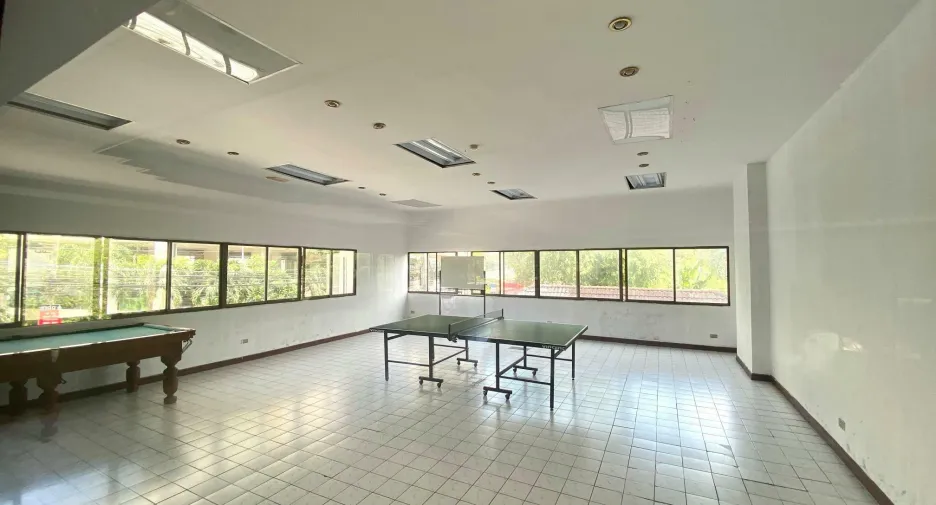 Kiang Thale Condominium